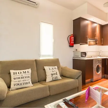 Victoria Suites *